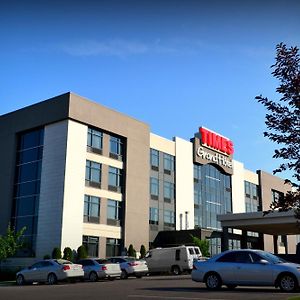 Grand Times Hotel – Aeroport de Quebec